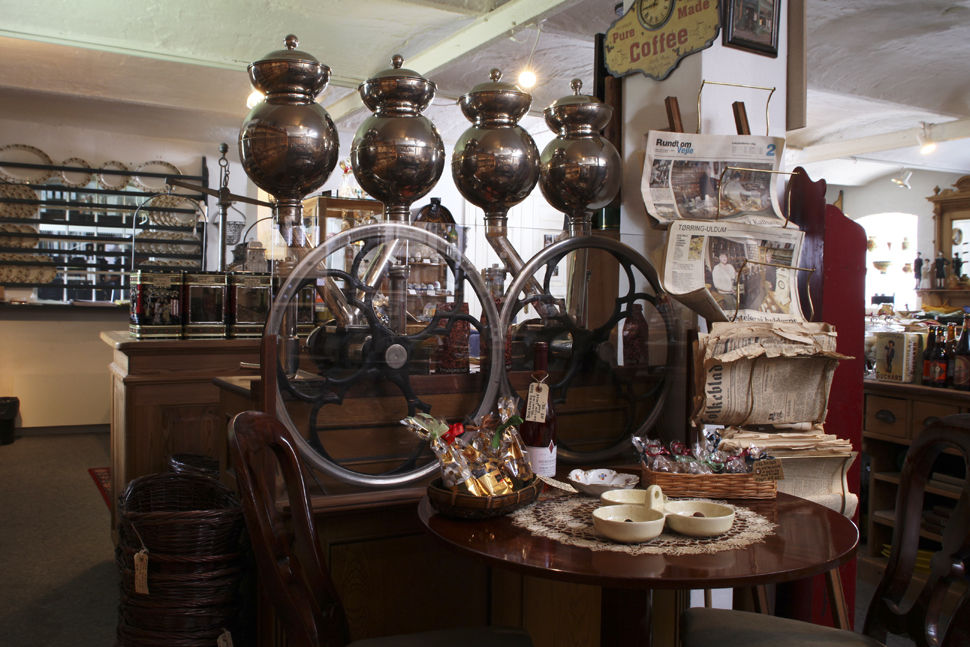Den gamle kaffemølle hos Kalhave Antik